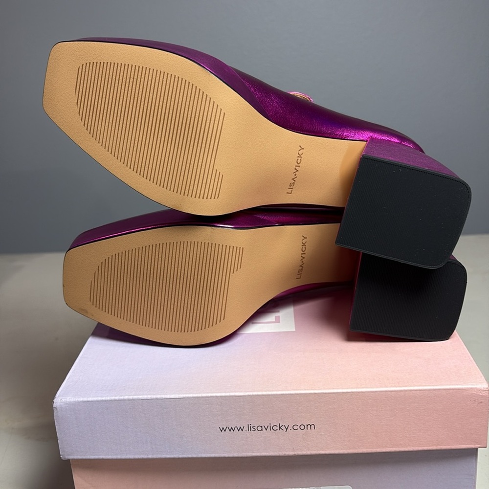 LisaVicky Notice-V Raspberry Metallic Platform Heels - Picture 6 of 6